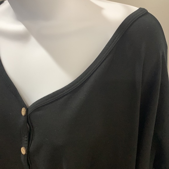 Reborn J‎ the plus black button up tie bottom ruffle sleeve tshirt size 1XL - Picture 3 of 6